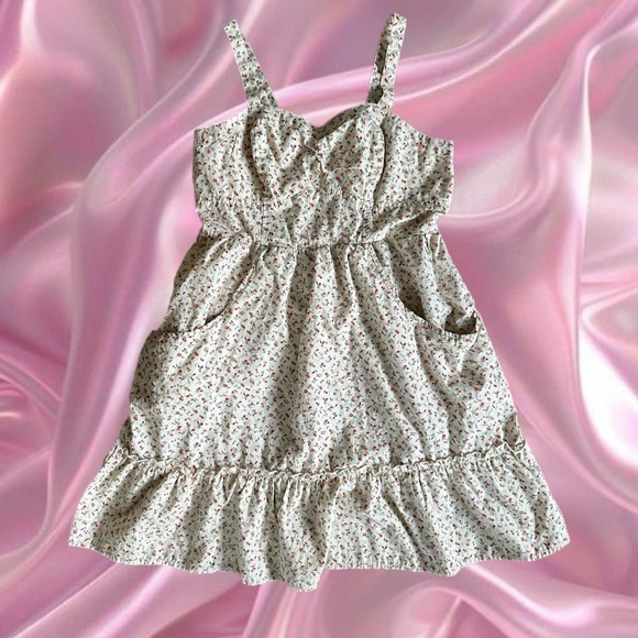 Adorable floral Mossimo Dress - Picture 1 of 5